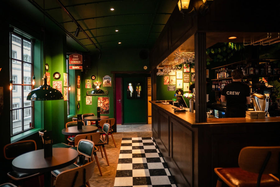 Roots Pub