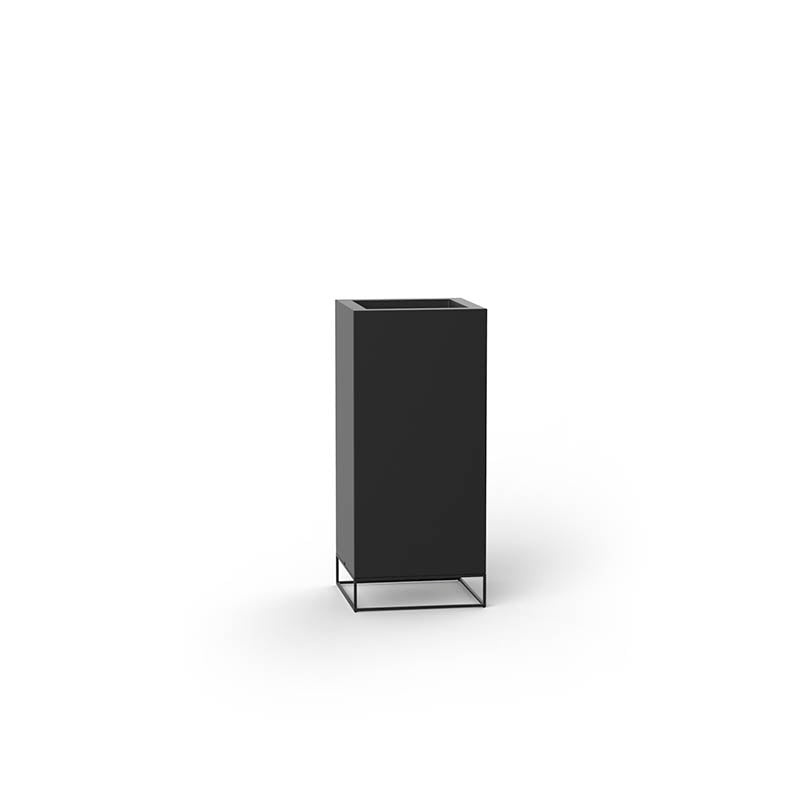 VELA HIGH CUBE PLANTER 40x40x90 - Vondom