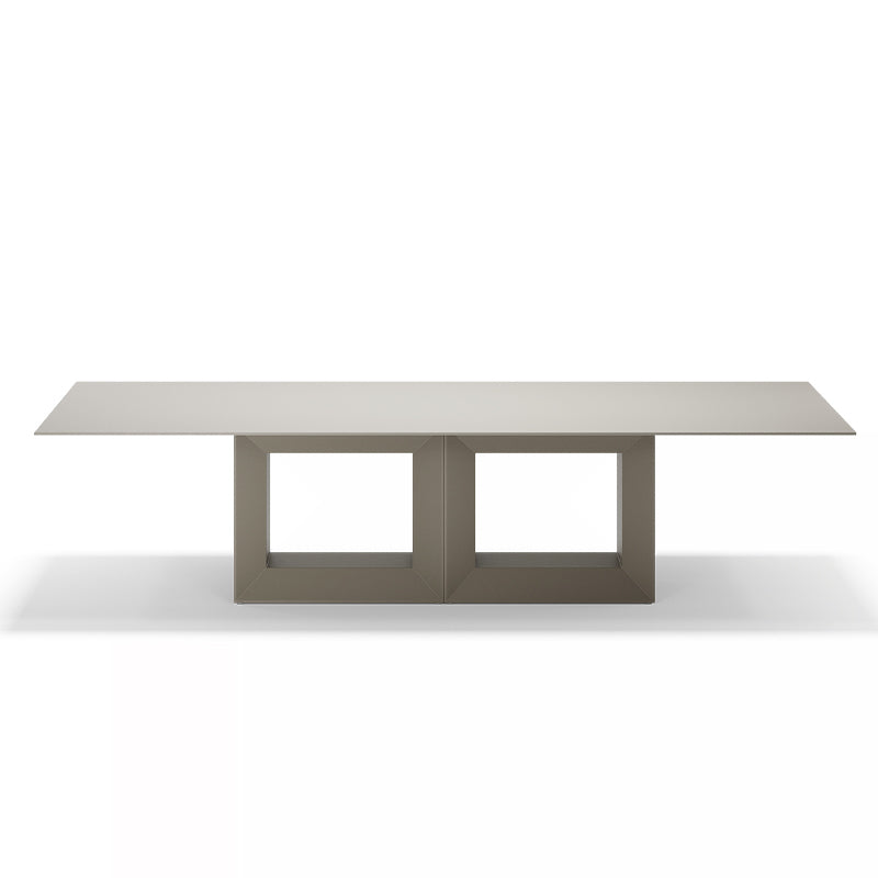 VELA DINING TABLE image 2