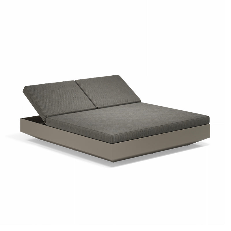 VELA SQUARE DAYBED WITH 2 RECLINING BACKRESTS - Vondom