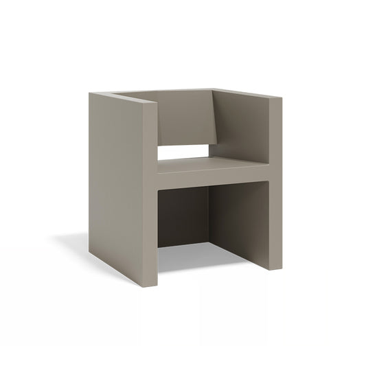 VELA ARMCHAIR image 1