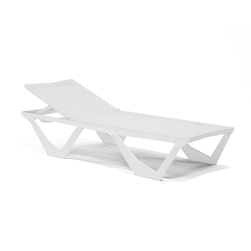 VOXEL SUN CHAISE image 3