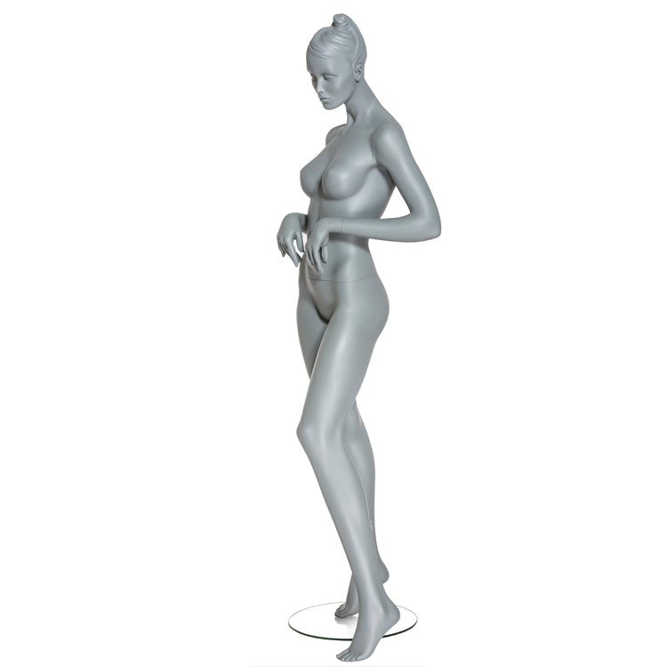 Stylised female mannequin from Hindsgaul® with both hands in front.