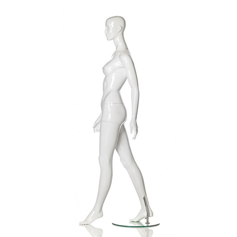Female mannequin – Lin – walking pose - Hindsgaul
