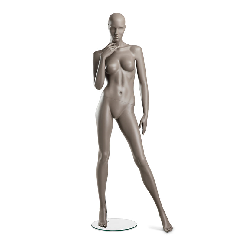 Female mannequin from Hindsgaul® left leg sideways. COY is a semi-faceless, female mannequin series with 9 poses reflecting a confident and feminine attitude.
