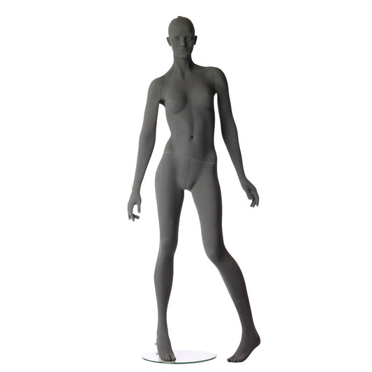 Stylised female mannequin from Hindsgaul® with a fashion-right pose.